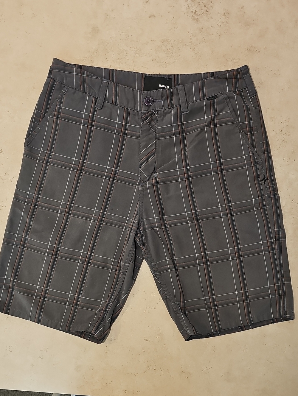 Hurley Men’s Charcoal Plaid Flat-Front Shorts